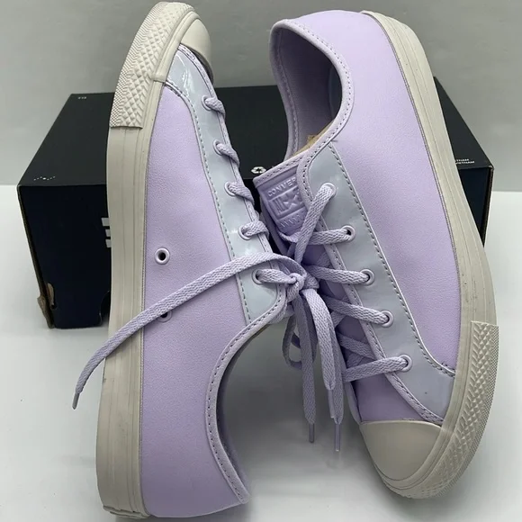 Converse WMNS A03066C CTAS DAINTY OX
VAPOR VIOLET/GHOSTED
Sneakers Chuck Taylor - Picture 11 of 16